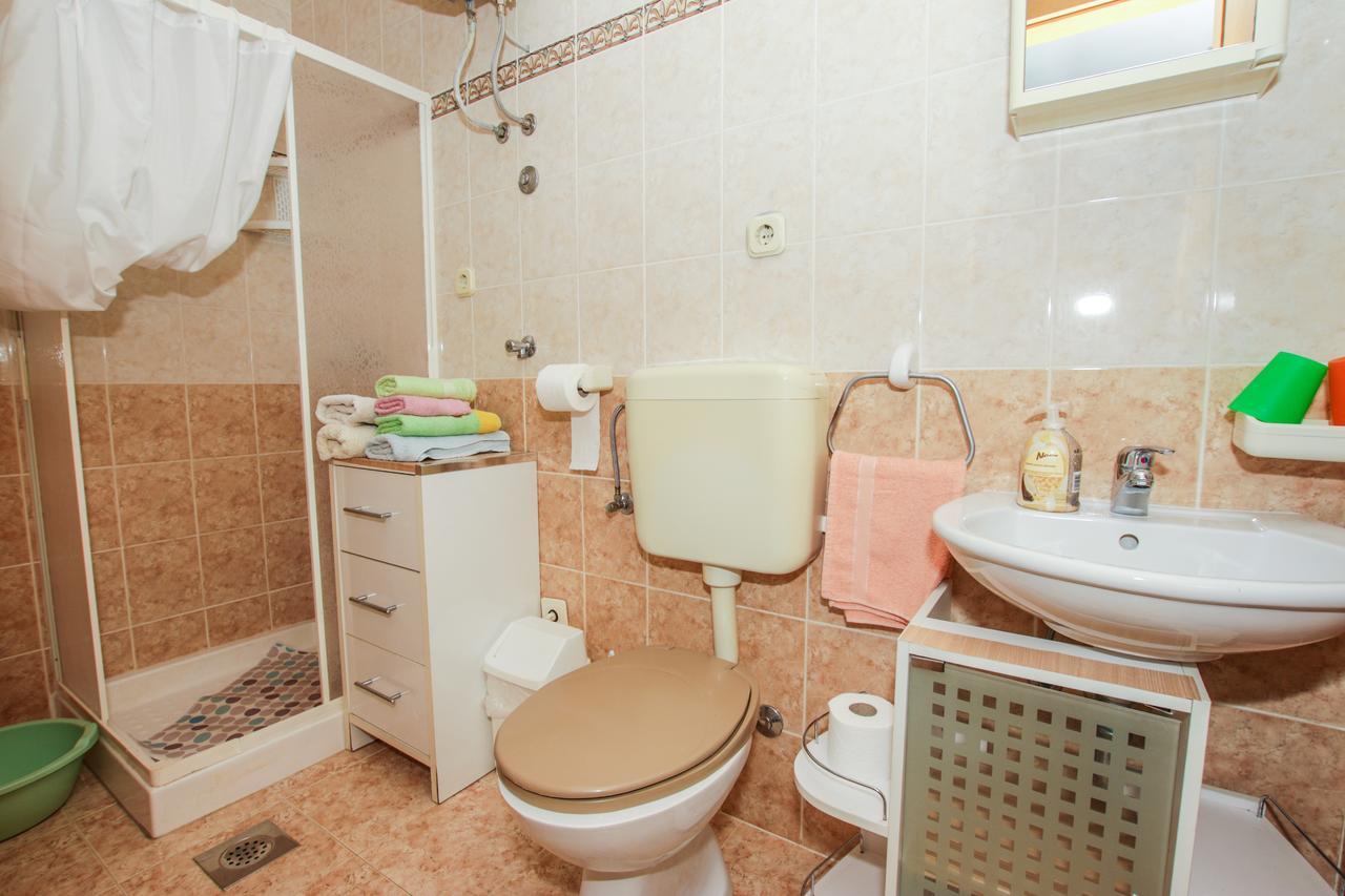 Nevia Apartment