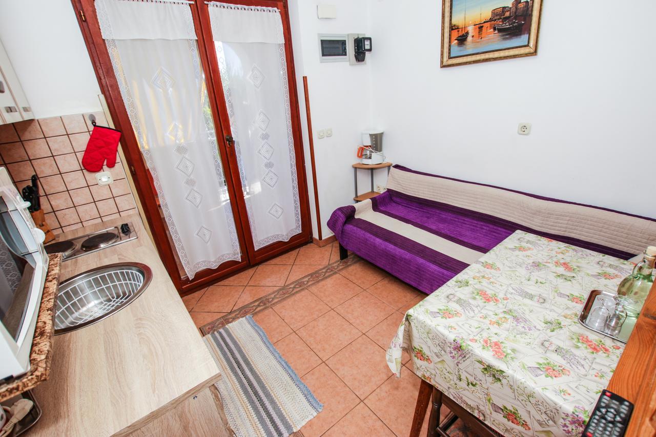 Nevia Apartmán Porec